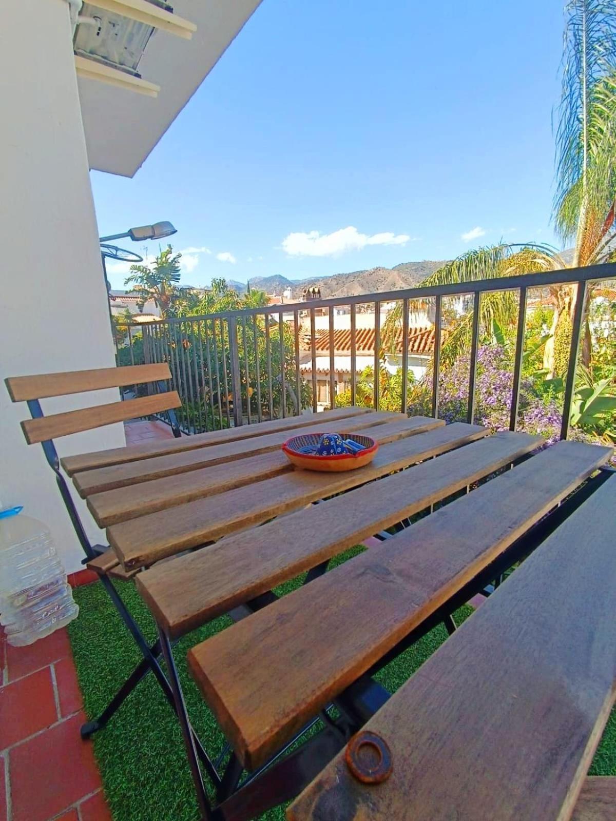 Apartamento Alarve Nerja Zewnętrze zdjęcie
